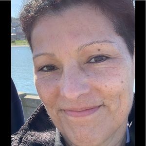 Meet your Posher, Estella